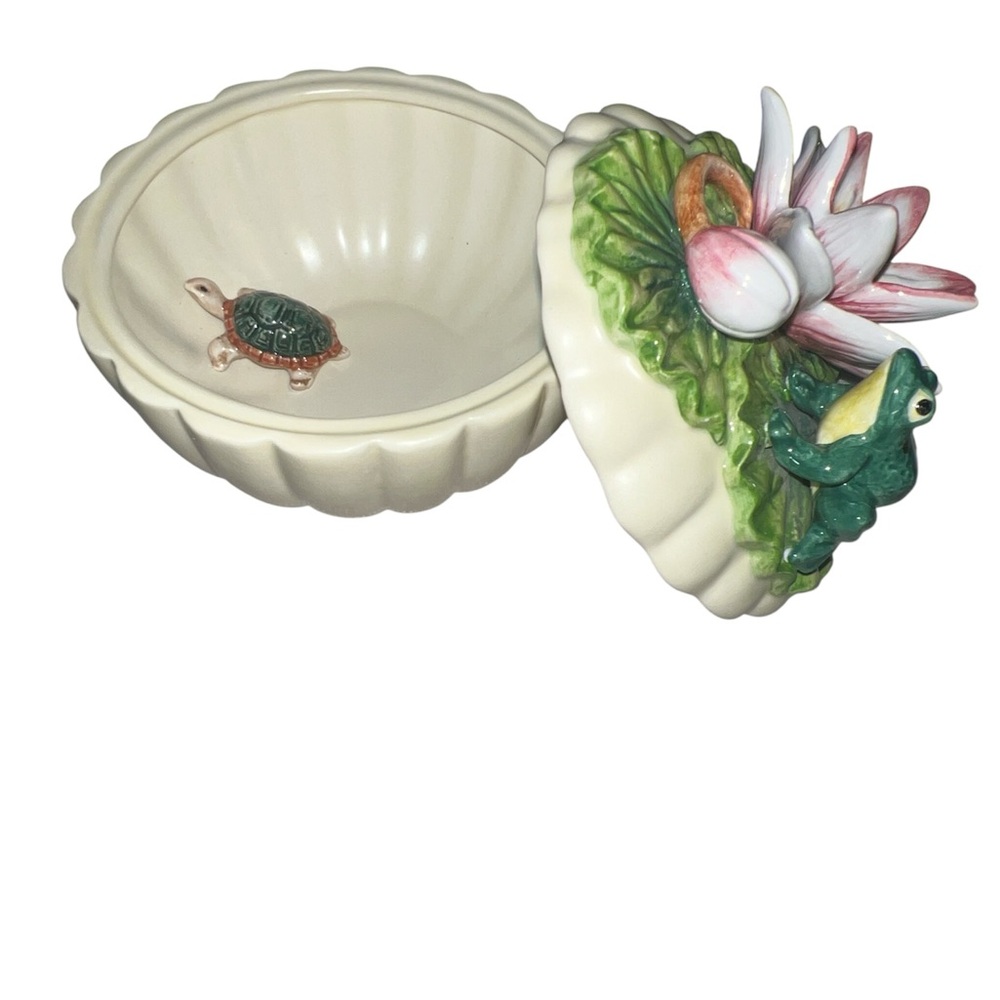 Vintage Fitz & Floyd Lily Pond Surprise Trinket Box Frog Lily Pad Turtle Figurin